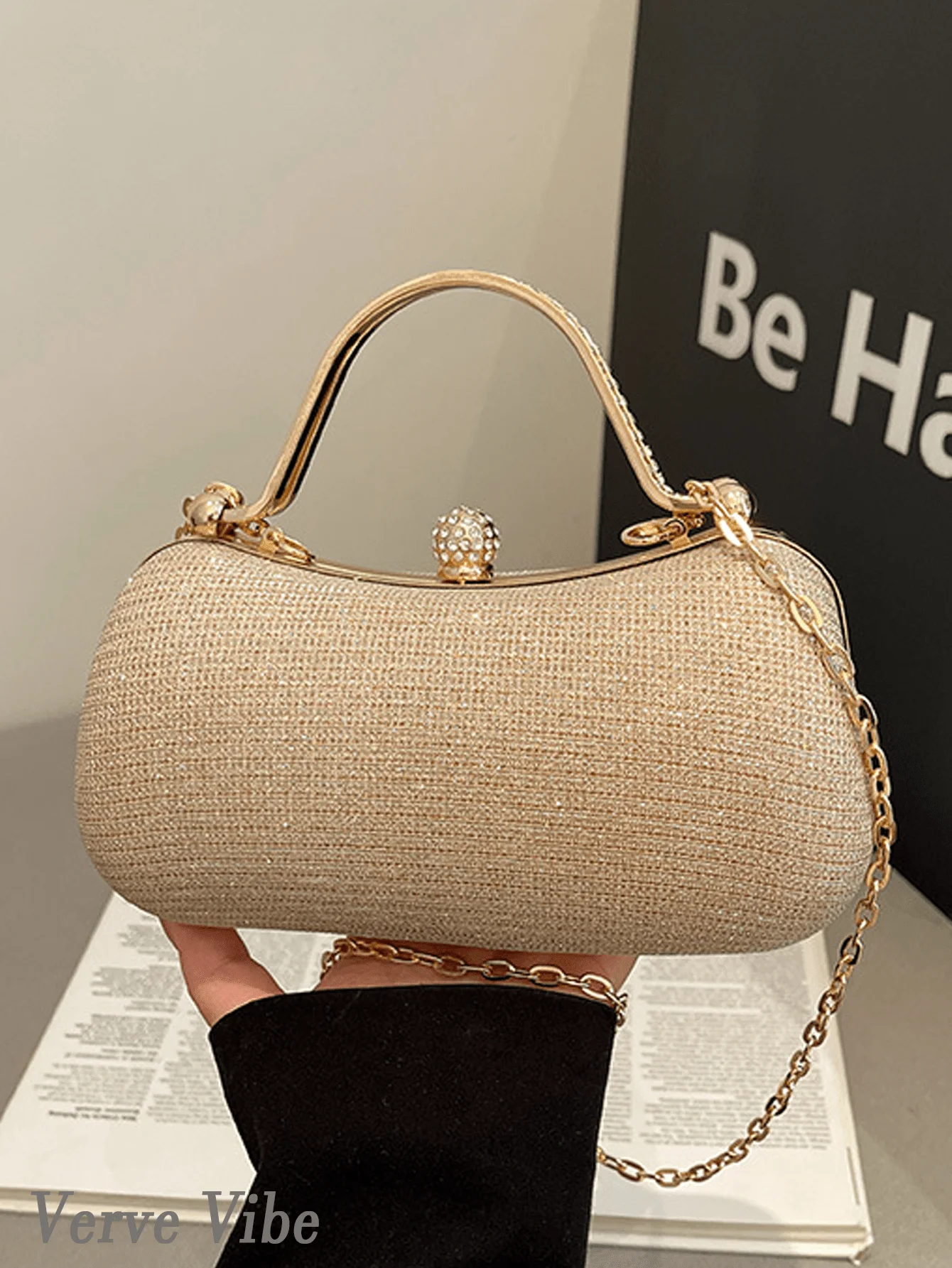 Elegant Beaded Woven Clutch With Gold Chain Handle And Pearl embellishment For Evening Wedding Prom Party Occasion
Elegant Beaded Woven Clutch With Gold Chain Handle And Pearl embellishment For Evening Wedding Prom Party Occasion
