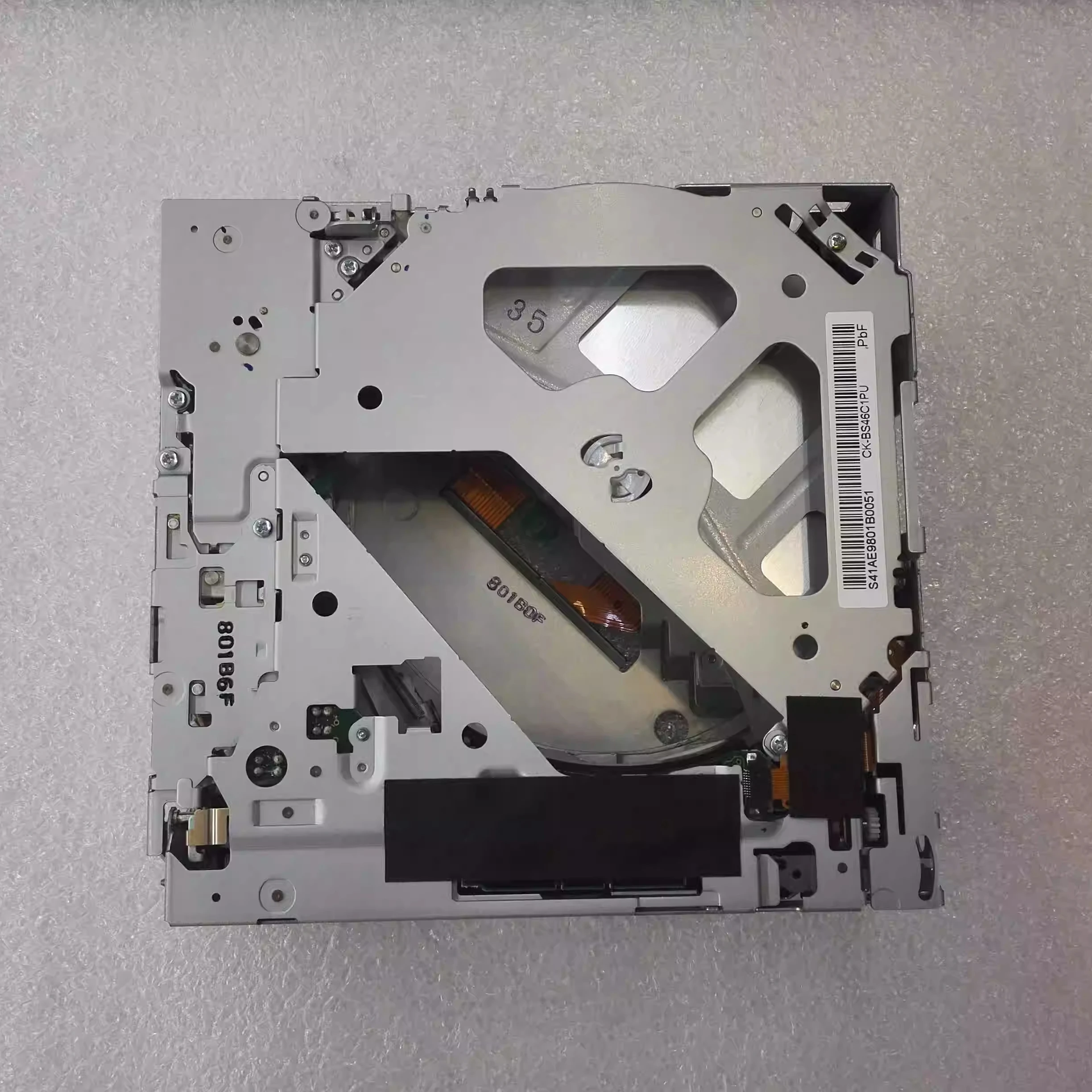 Free shipping Brand new 6 disc cd changer mechanism for audi A4LA6LA8Q7Q5 car radio audio sounds systems
Free shipping Brand new 6 disc cd changer mechanism for audi A4LA6LA8Q7Q5 car radio audio sounds systems