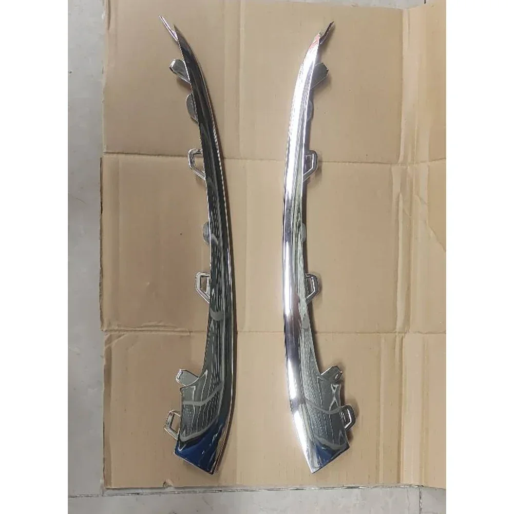Front Bumper Chrome Trim Strip for Benz W222 S Class 2018 to 2020 Model Numbers 2228857700 L 2228857800 R ABS Material
Front Bumper Chrome Trim Strip for Benz W222 S Class 2018 to 2020 Model Numbers 2228857700 L 2228857800 R ABS Material