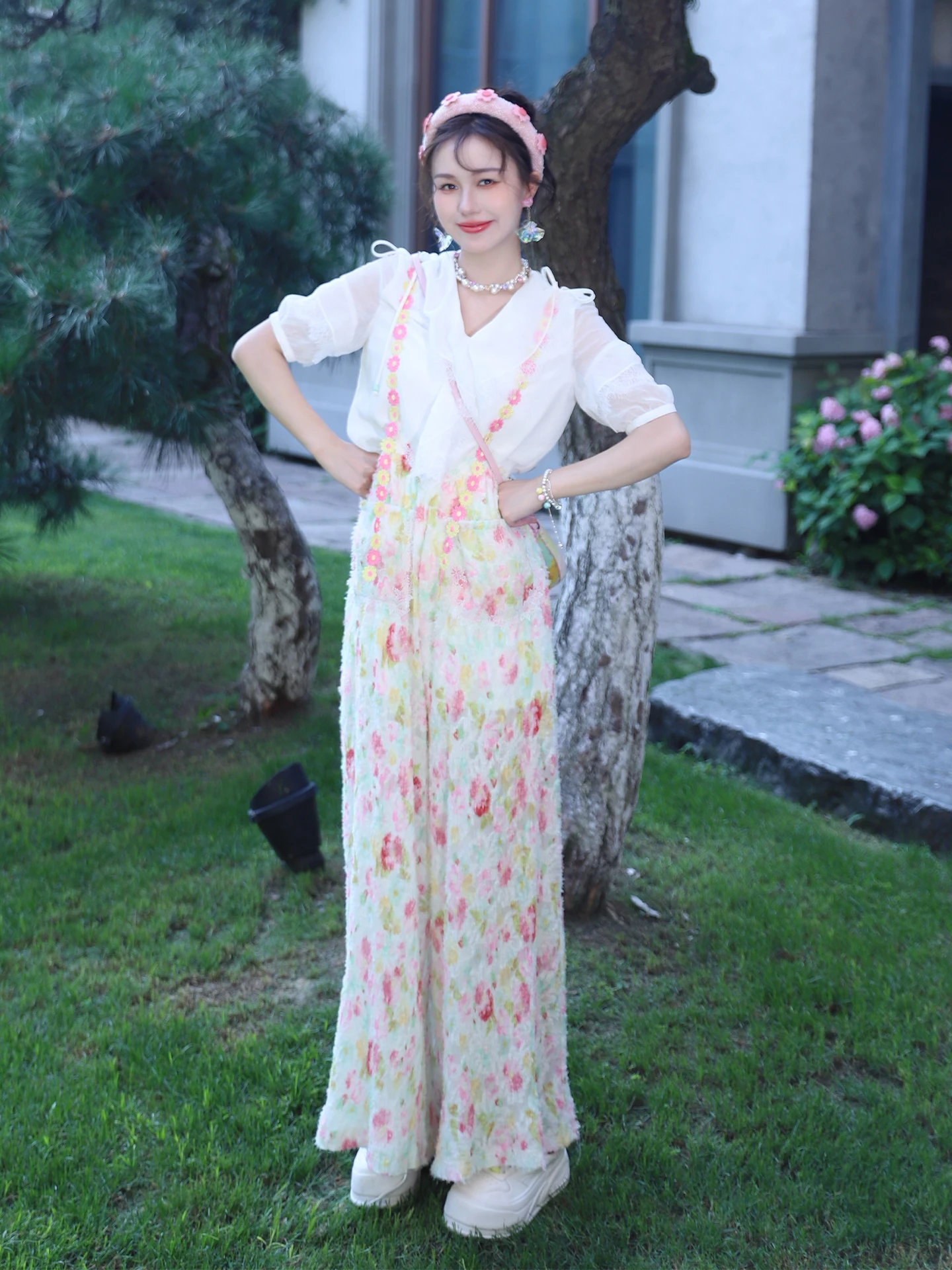 Lili Summer Floral Print Jumpsuit Set Cute Chic Countryside Sle Long Pants Polyester Fiber mid Sve Two Piece Set for Women
Lili Summer Floral Print Jumpsuit Set Cute Chic Countryside Sle Long Pants Polyester Fiber mid Sve Two Piece Set for Women