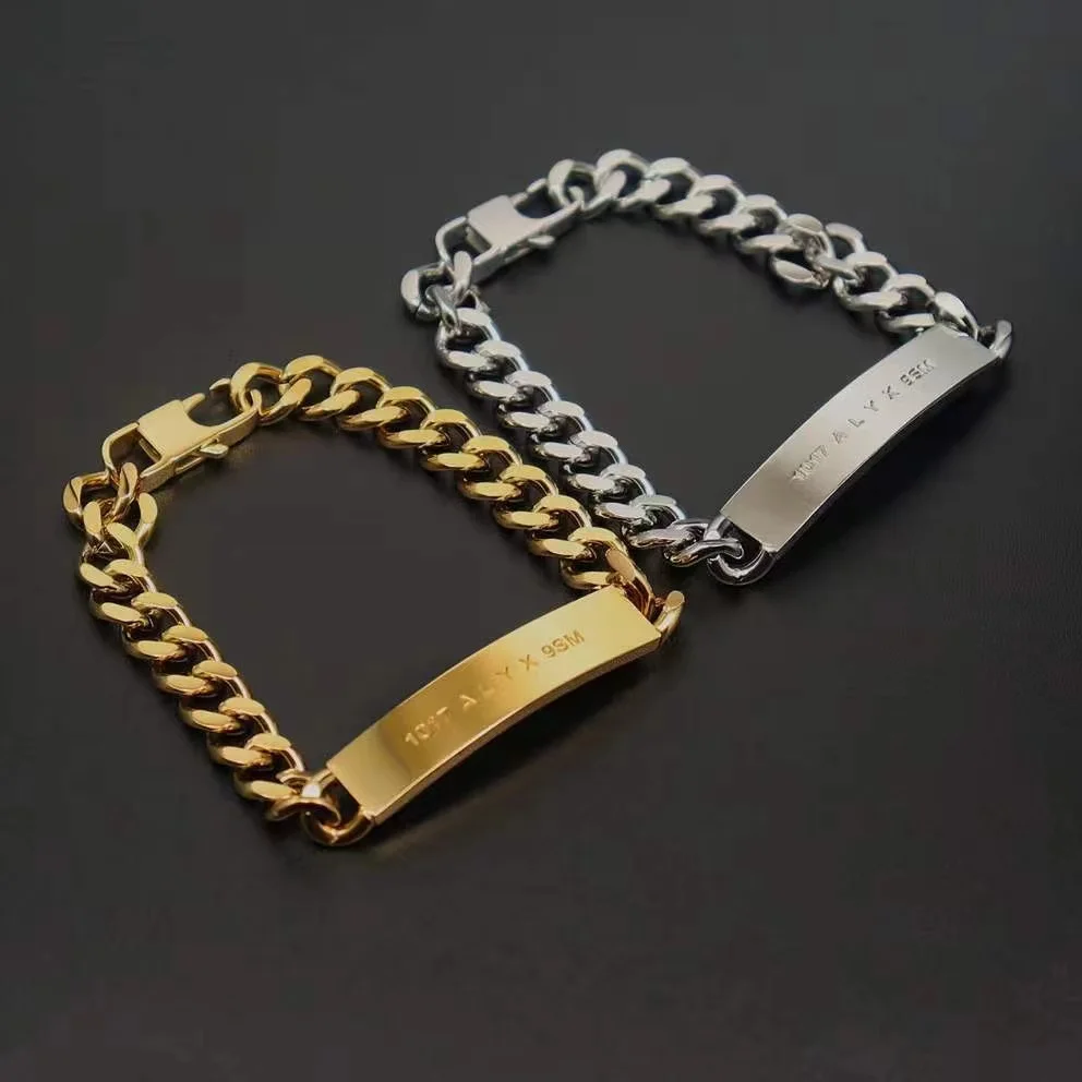 Bracelets ALYX 1017 9sm Y2k High Street Men Vintage Bracelets Women Jewellery 1:1 Higher Quality
Bracelets ALYX 1017 9sm Y2k High Street Men Vintage Bracelets Women Jewellery 1:1 Higher Quality
