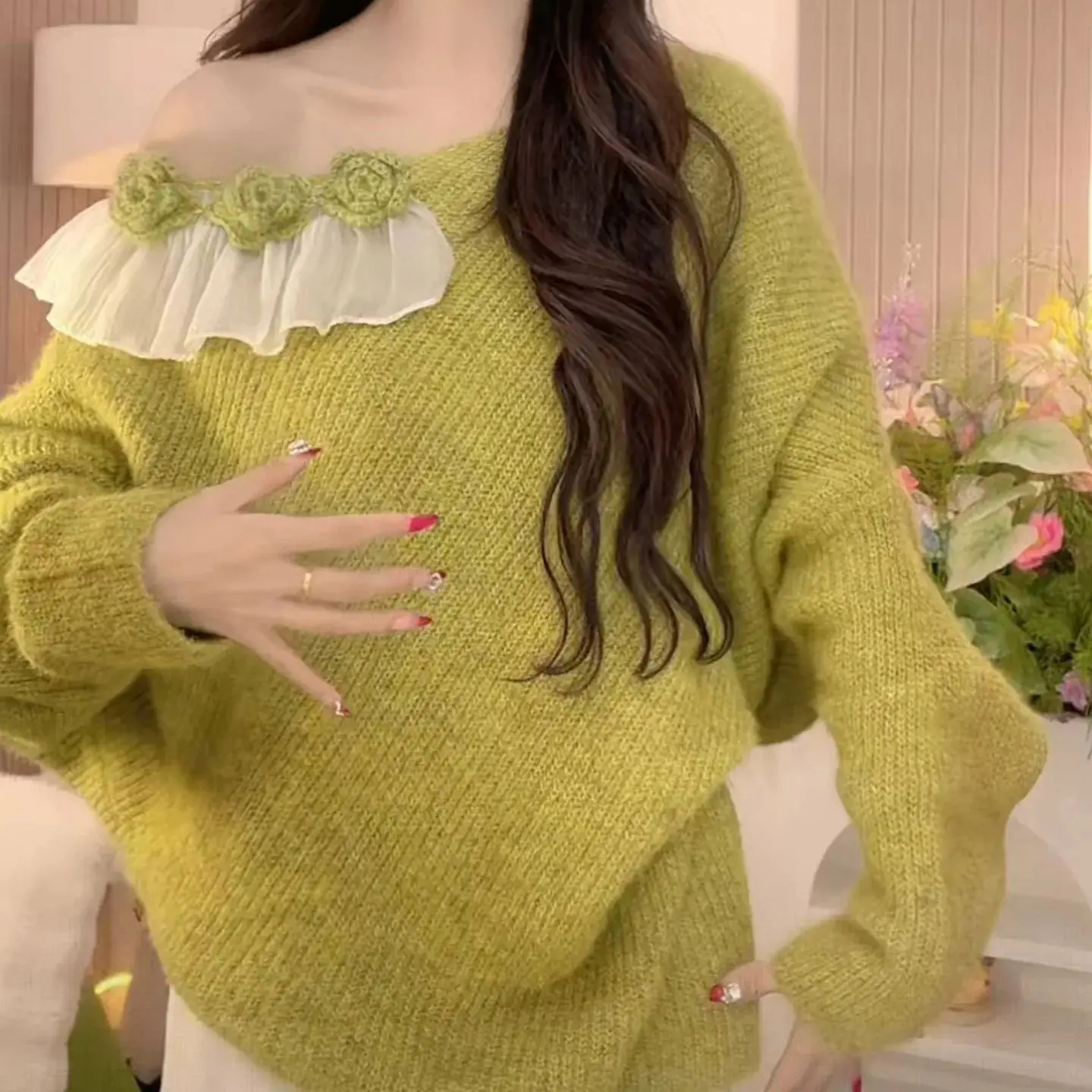 Женский осенне-зимний новый вязаный свитер с объемным цветком, топ, корейская версия, свободный мягкий клейкий свитер, пуловер
Женский осенне-зимний новый вязаный свитер с объемным цветком, топ, корейская версия, свободный мягкий клейкий свитер, пуловер