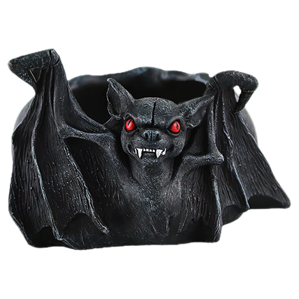 Creative Halloween Bat Ashtray Resin Small Cute Outdoor Indoor Cigarette Ashtray Unique Home Decor Halloween Themed Bat Decor 
Creative Halloween Bat Ashtray Resin Small Cute Outdoor Indoor Cigarette Ashtray Unique Home Decor Halloween Themed Bat Decor
