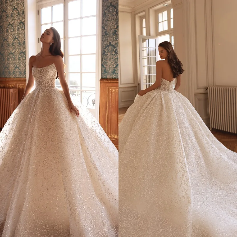 Exquisite A Line Elegant Wedding Dress Applique Beading Crystal Pearls Lace Up Bride Bridal Gown Vestidos De Novia Customized
Exquisite A Line Elegant Wedding Dress Applique Beading Crystal Pearls Lace Up Bride Bridal Gown Vestidos De Novia Customized