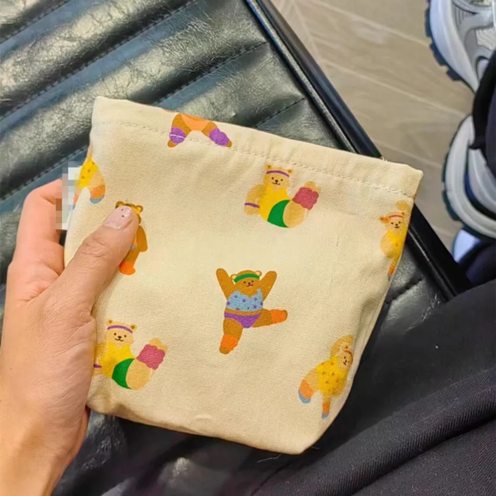 Portable Large Capacity Cartoon Bear Cosmetic Bag All Match Ins Flat Top Bag Square Bag Waterproof Portable Storage Bag Travel
Portable Large Capacity Cartoon Bear Cosmetic Bag All Match Ins Flat Top Bag Square Bag Waterproof Portable Storage Bag Travel