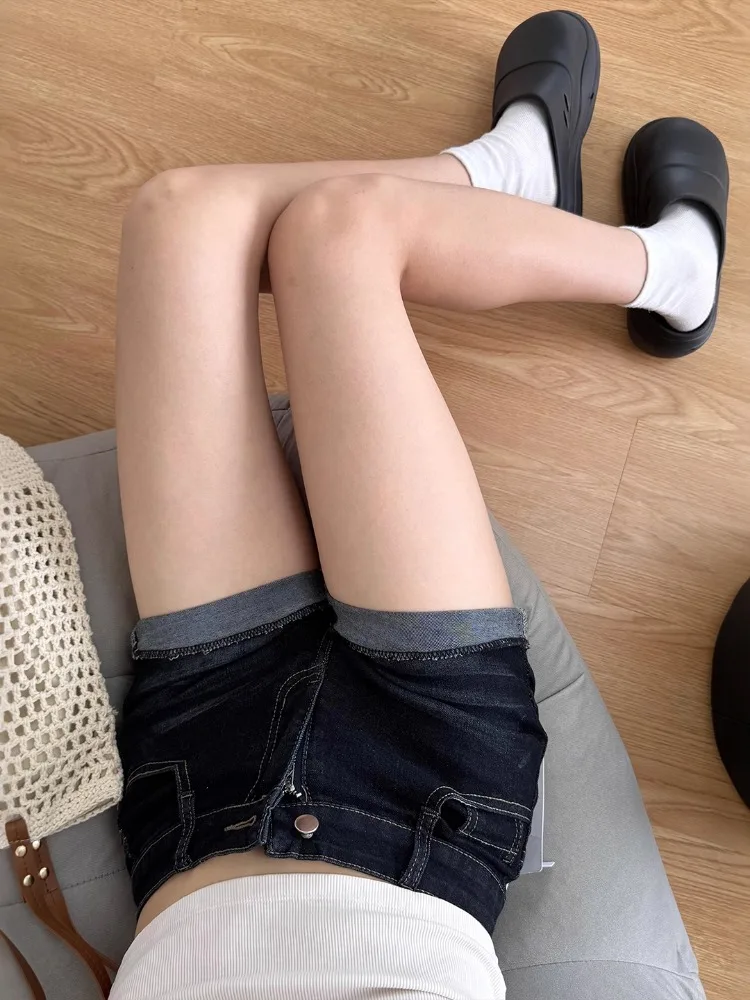 Deep Blue High Waist Slim Fit Denim Shorts Women's Summer Thin Model Pear Body Shape A-Line Hot Pants Casual Straight Leg Jeans
Deep Blue High Waist Slim Fit Denim Shorts Women's Summer Thin Model Pear Body Shape A-Line Hot Pants Casual Straight Leg Jeans