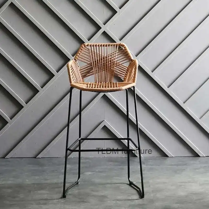 Modern Wrought Iron Bar Chairs High Stools for Kitchen Nordic Bar Furniture PP Rattan Back Home Cafe Outdoor Restaurant Armchair
Modern Wrought Iron Bar Chairs High Stools for Kitchen Nordic Bar Furniture PP Rattan Back Home Cafe Outdoor Restaurant Armchair