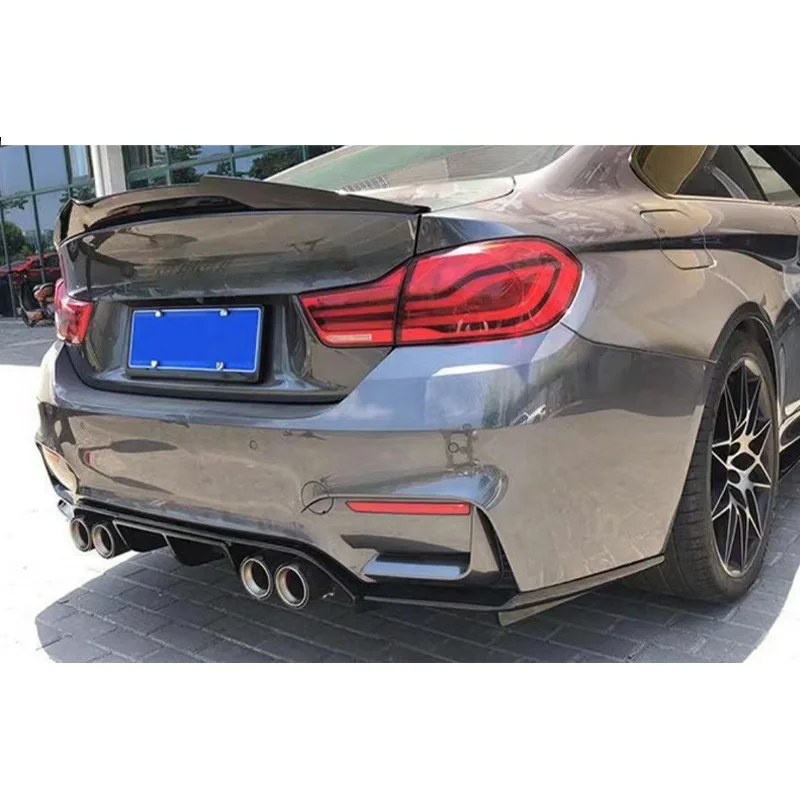 For BMW M3 F80 M4 F82 2013-2018 V Style 3 Pieces Rear Diffuser Splitter ABS Plastic Gloss Black
For BMW M3 F80 M4 F82 2013-2018 V Style 3 Pieces Rear Diffuser Splitter ABS Plastic Gloss Black