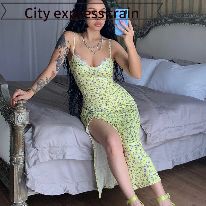 Sexy Strapl Slim Fit Dr for Women with Slit mid Waist Floral Print a Line Skirt Polyester Fabric Summer Season Casual Wear
Sexy Strapl Slim Fit Dr for Women with Slit mid Waist Floral Print a Line Skirt Polyester Fabric Summer Season Casual Wear