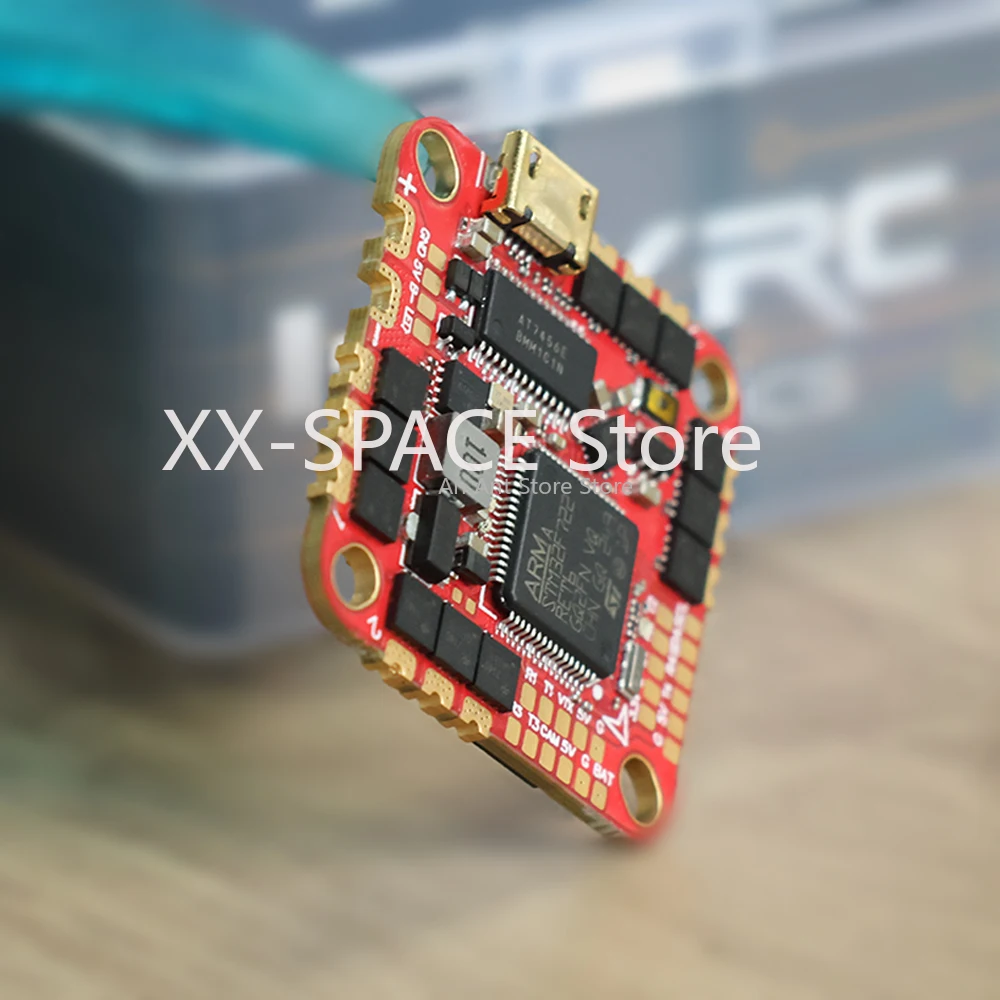 HAKRC F722 40A AIO Flight Controller Built-in 40A ESC STM32F722RET6 AT7456E OSD Barometer 5V/3A BEC Dual USB FPV
HAKRC F722 40A AIO Flight Controller Built-in 40A ESC STM32F722RET6 AT7456E OSD Barometer 5V/3A BEC Dual USB FPV
