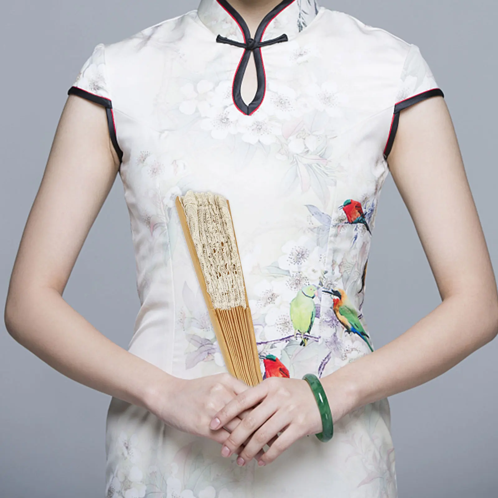 1Pcs Lace Folding Fan Handmade Chinese Style Practical Wedding Party Photo Prop Decorative Fan Handmade Folding Fans
1Pcs Lace Folding Fan Handmade Chinese Style Practical Wedding Party Photo Prop Decorative Fan Handmade Folding Fans