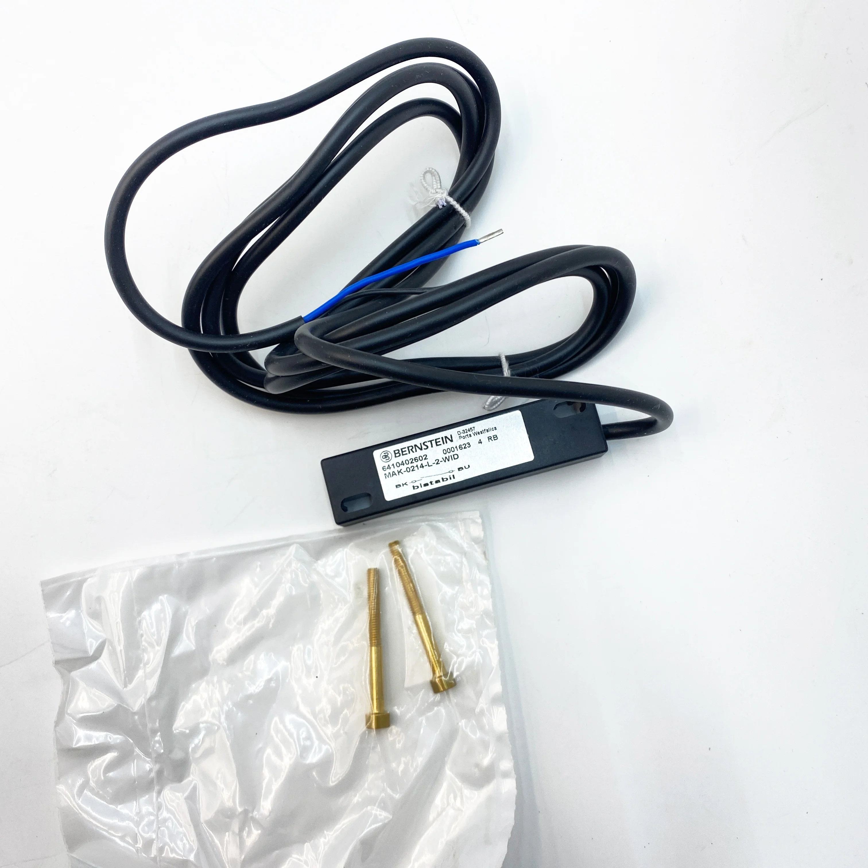 Linde Forklift Spare Part 8720581 Magnetic Proximity Switch High Sensitivity Position Detection Accessory
Linde Forklift Spare Part 8720581 Magnetic Proximity Switch High Sensitivity Position Detection Accessory