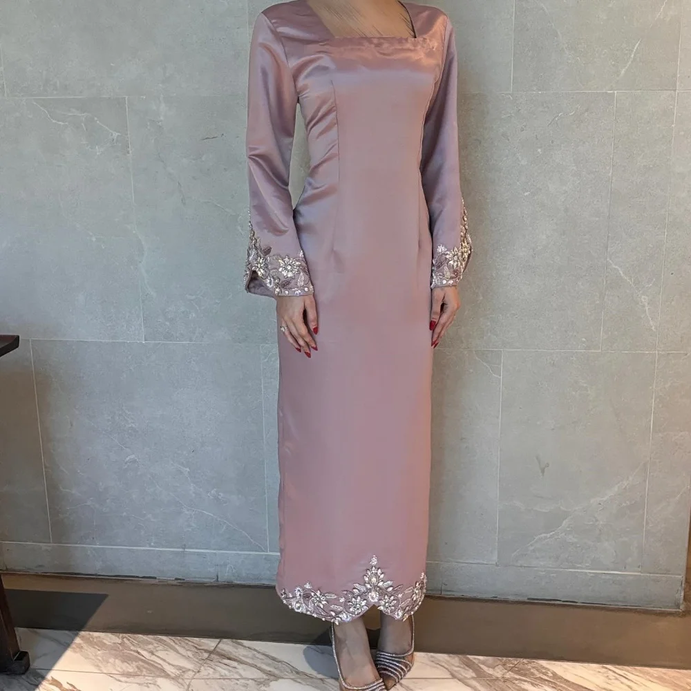 Customized Pattern Rhinestone Straight Square Neck Midi Dresses Bespoke Occasion Evening Elegant Retro High Quality
Customized Pattern Rhinestone Straight Square Neck Midi Dresses Bespoke Occasion Evening Elegant Retro High Quality