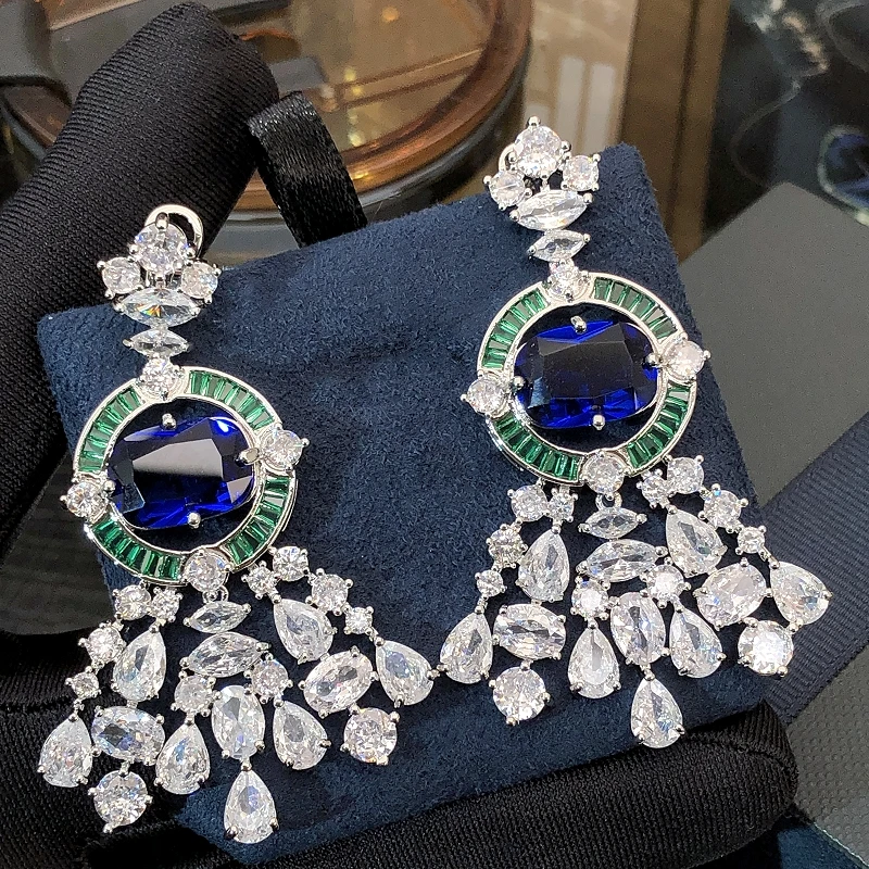 Exaggerated blue zircon earrings fashion luxury dress luxury bridal wedding women accessory
Exaggerated blue zircon earrings fashion luxury dress luxury bridal wedding women accessory