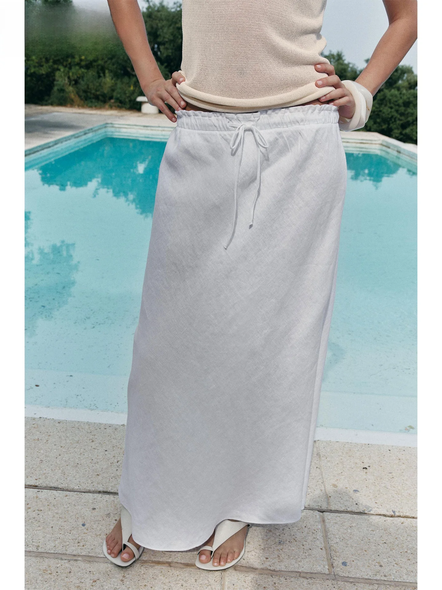 ZAPRHA 2025 Summer New Multi-Color Versatile Linen Midi A-Line Skirt Casual mid Waist Asymmetrical Ladies' Skirt
ZAPRHA 2025 Summer New Multi-Color Versatile Linen Midi A-Line Skirt Casual mid Waist Asymmetrical Ladies' Skirt