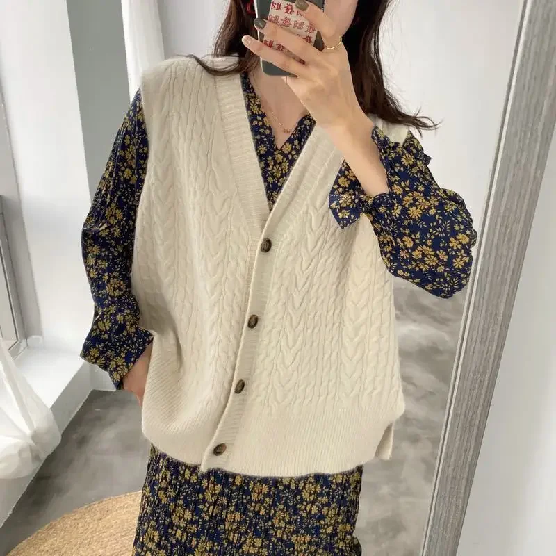 Knit Vests Women V-neck Elegant Soft Harajuku Trendy Pure Student Vintage Comfortable Spring Fall All-match Korean Style Sweater
Knit Vests Women V-neck Elegant Soft Harajuku Trendy Pure Student Vintage Comfortable Spring Fall All-match Korean Style Sweater