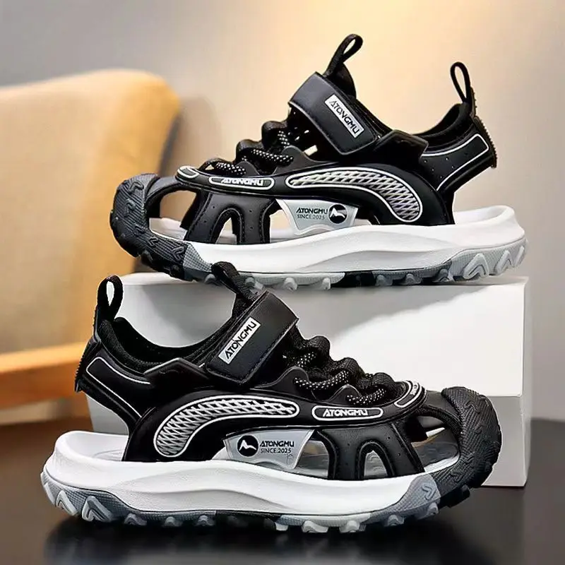 New Summer Soft-soled Non-slip Sandals Boys Girls Children Hollow-out Beach Water Shoes Kids Home Slippers Casual Everyday Shoes
New Summer Soft-soled Non-slip Sandals Boys Girls Children Hollow-out Beach Water Shoes Kids Home Slippers Casual Everyday Shoes