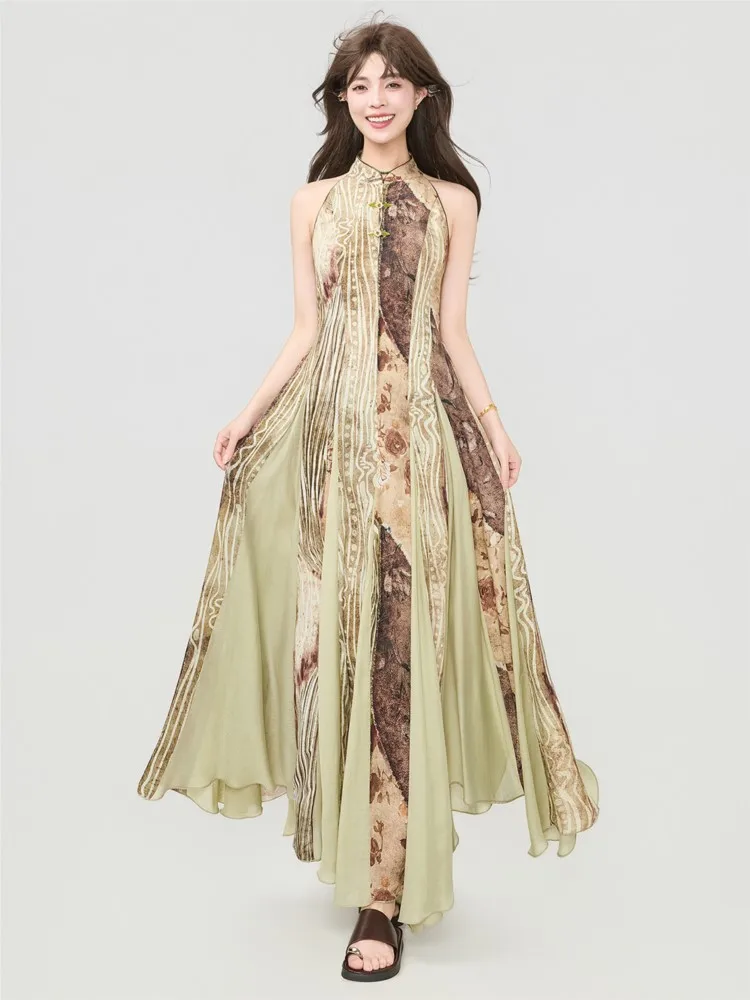 New Chinese-style heavy craftsmanship triangular insert large hem artistic style halter-neck dress
New Chinese-style heavy craftsmanship triangular insert large hem artistic style halter-neck dress