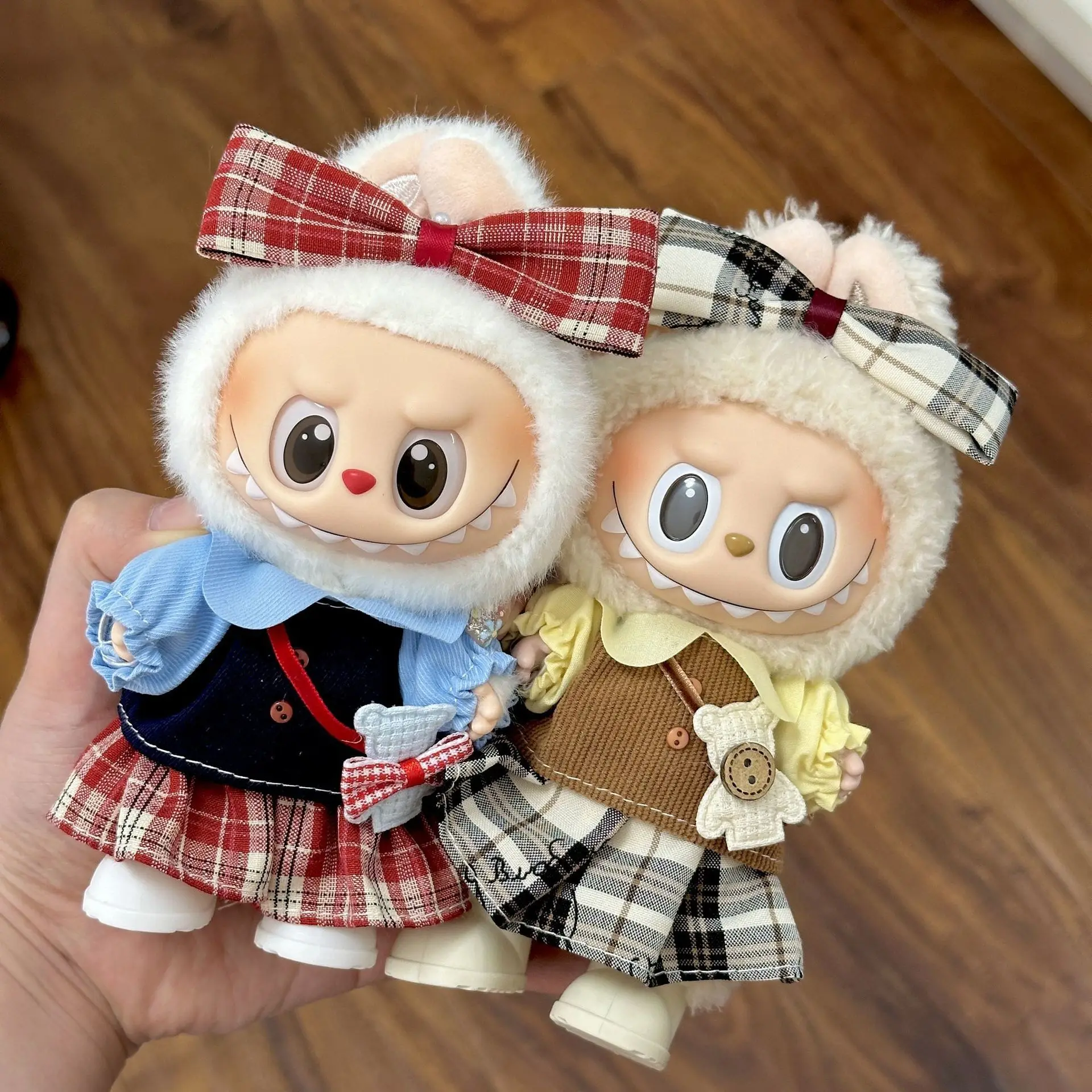 For 15/17cm Labubu Doll Clothes College Style JK plaid skirt Set Cute Labubu Dolls Clothing Sitting Party Diy Toys Accessories
For 15/17cm Labubu Doll Clothes College Style JK plaid skirt Set Cute Labubu Dolls Clothing Sitting Party Diy Toys Accessories