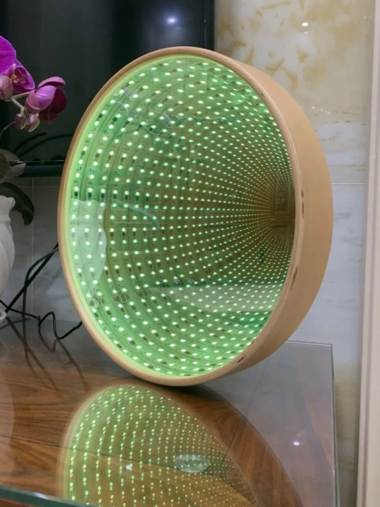 Circular wooden frame with infinite extension, abyss mirror, modern creativity, unique thousand layer mirror, home decoration pr
Circular wooden frame with infinite extension, abyss mirror, modern creativity, unique thousand layer mirror, home decoration pr