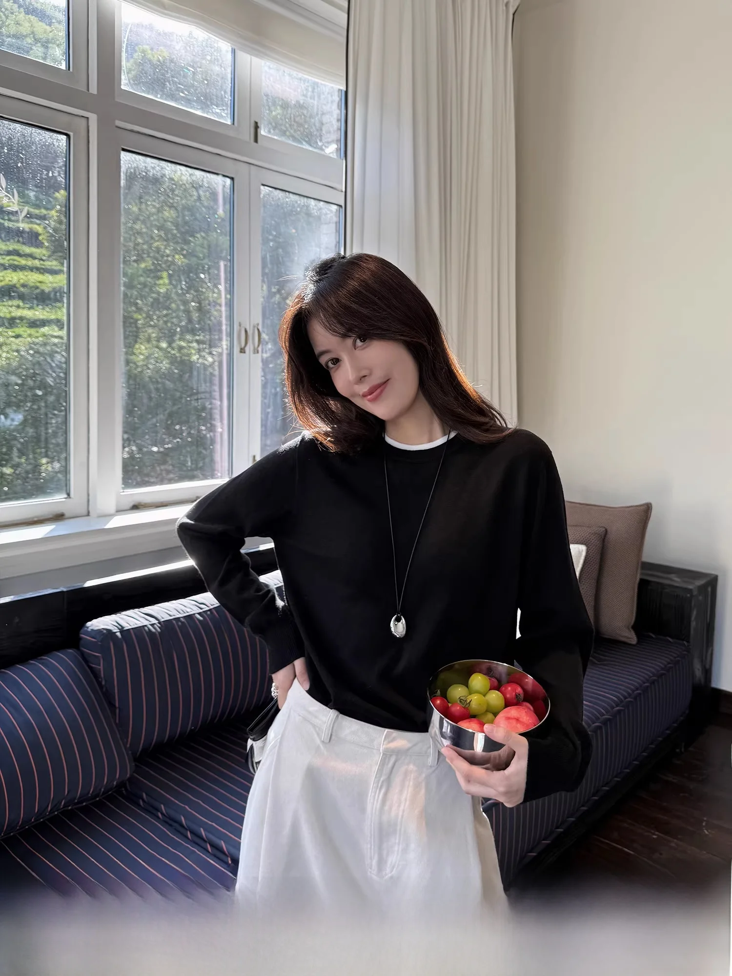 Yang Xiao Yao двухцветный вязаный свитер с островным воротником, мужской мягкий шерстяной повседневный длинный свек, круглый топ
Yang Xiao Yao двухцветный вязаный свитер с островным воротником, мужской мягкий шерстяной повседневный длинный свек, круглый топ