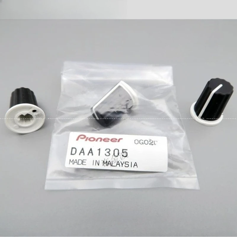 Pioneer djm-a9 900srt 900nxs2 high, medium and low bass eq knob cap Daa1305 Daa1176 Daa1205 Daa1213 Daa1204 Daa1321 Daa1276
Pioneer djm-a9 900srt 900nxs2 high, medium and low bass eq knob cap Daa1305 Daa1176 Daa1205 Daa1213 Daa1204 Daa1321 Daa1276
