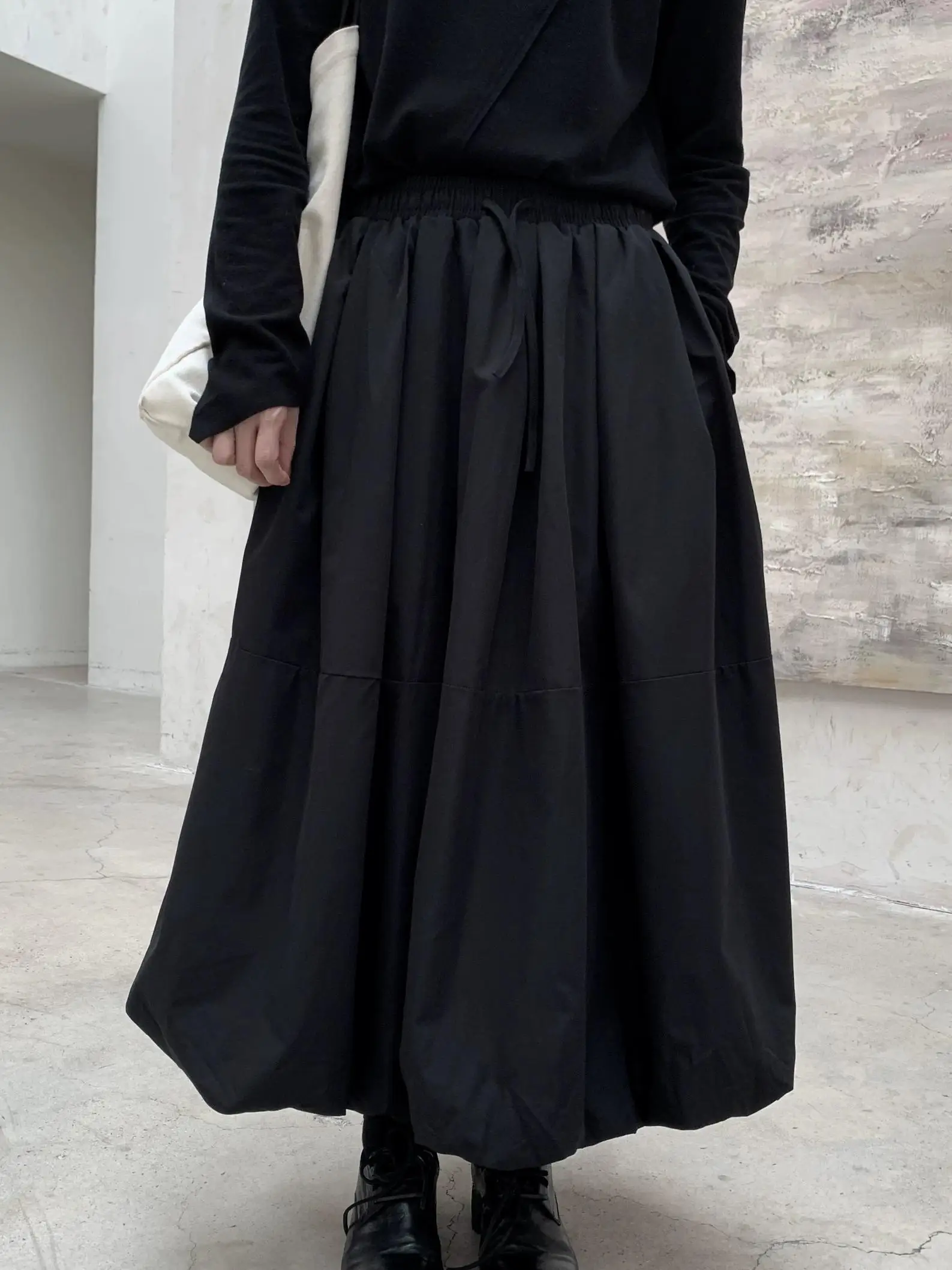 Thickened Cotton Pumpkin Skirt High Waist A-Line Midi Skirt Women's Spring Autumn Winter Commute Style Fashionable And Stylish
Thickened Cotton Pumpkin Skirt High Waist A-Line Midi Skirt Women's Spring Autumn Winter Commute Style Fashionable And Stylish