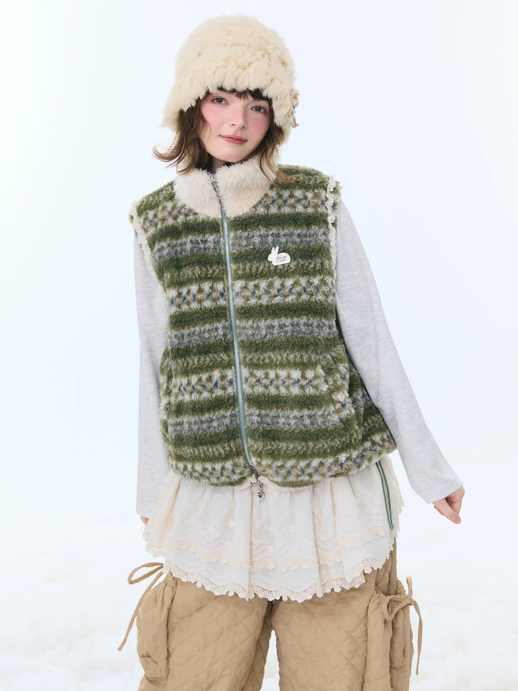 ZiziFei Women's Faux Fur Collar Vest American Retro Design Fluffy Polyester Outerwear een Fair Isle Sle Commute Faion
ZiziFei Women's Faux Fur Collar Vest American Retro Design Fluffy Polyester Outerwear een Fair Isle Sle Commute Faion