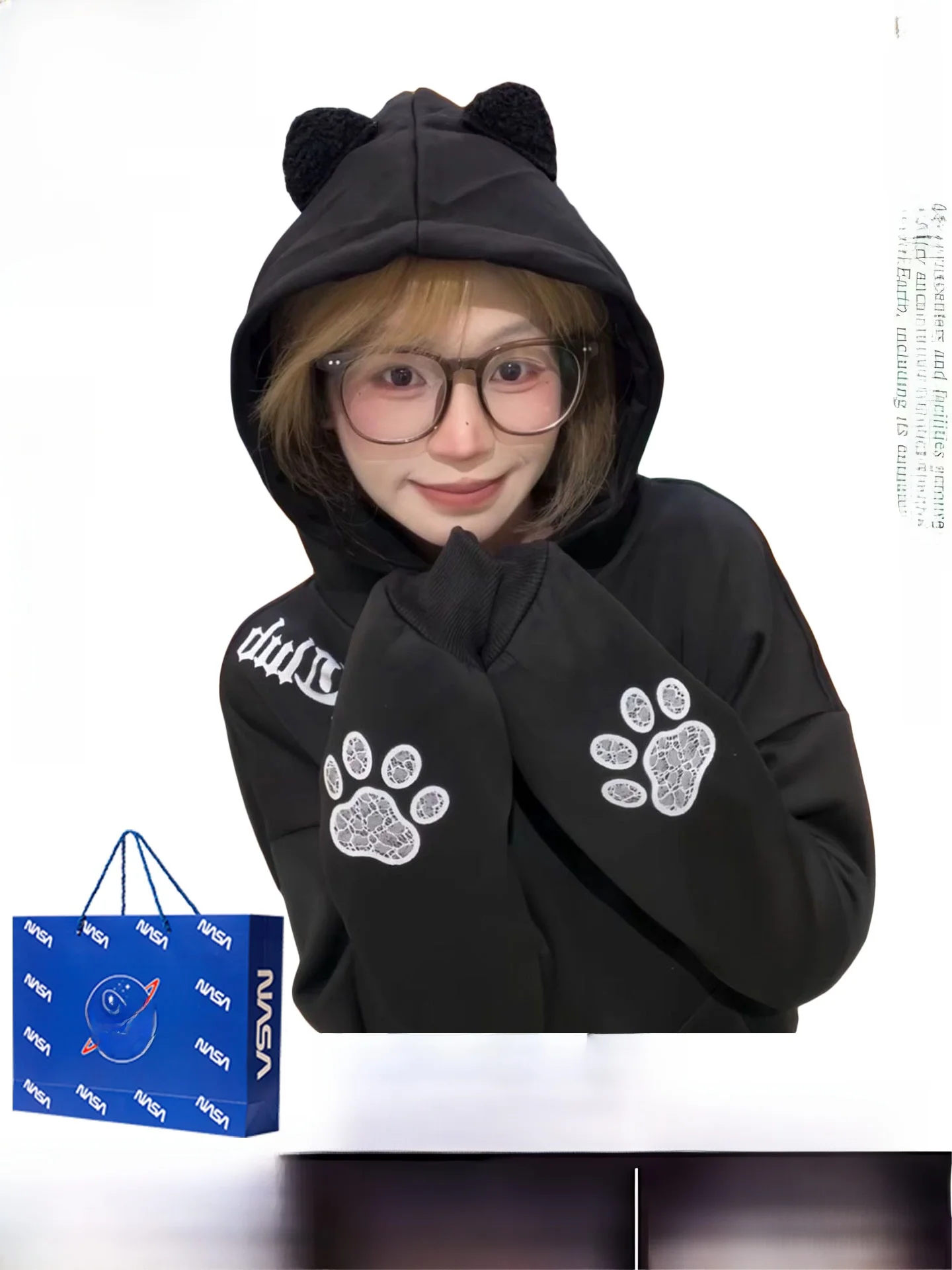 Trendy American Retro Paw Embroidery Hoodie Women's Fluffy Ear Winter Sle Fce Lined Loose Couple Outerwear
Trendy American Retro Paw Embroidery Hoodie Women's Fluffy Ear Winter Sle Fce Lined Loose Couple Outerwear