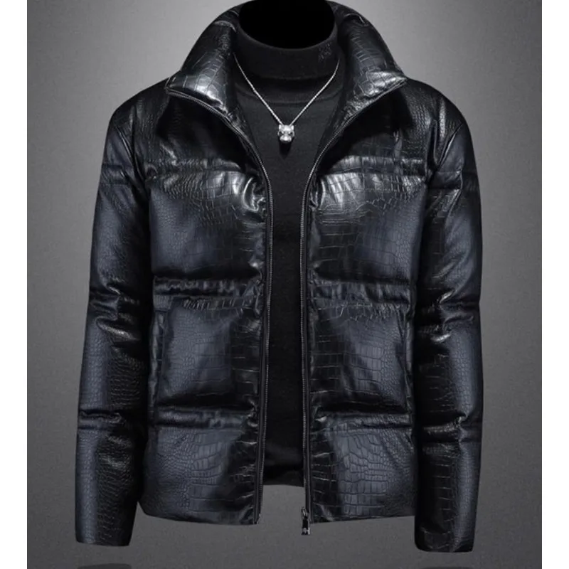 Легкая роскошная и модная зимняя куртка из искусственной кожи на белом утином пуху, модный дизайн, теплый пуховик с кракле для мужчин, пальто
Легкая роскошная и модная зимняя куртка из искусственной кожи на белом утином пуху, модный дизайн, теплый пуховик с кракле для мужчин, пальто