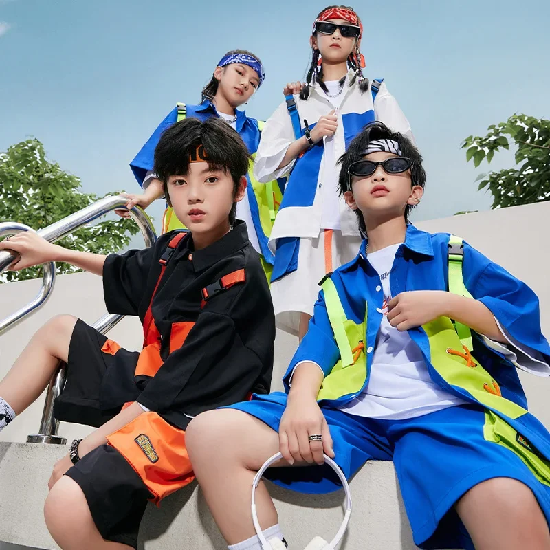 Children's street dance fashion suit, boys' hiphop explosive street performance suit, girls' jazz dance runway performance suit
Children's street dance fashion suit, boys' hiphop explosive street performance suit, girls' jazz dance runway performance suit