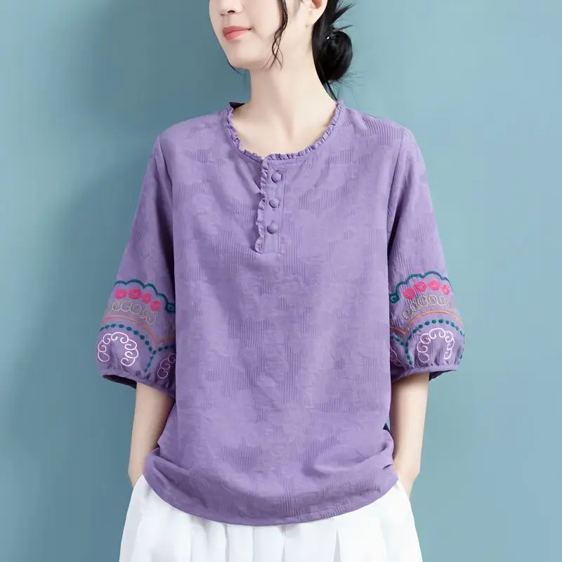 Cotton Linen Chinese Style Qipao Shirt For Women Blue White Hanfu Embroidery Retro Summer Loose Han Fu Traditional Blouse Tops
Cotton Linen Chinese Style Qipao Shirt For Women Blue White Hanfu Embroidery Retro Summer Loose Han Fu Traditional Blouse Tops