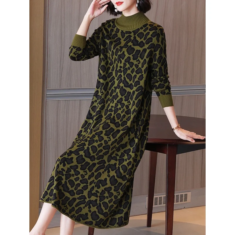 2023 New Fashion Knitted Dress Women's Autumn And Winter Warm Loose Fit Cashmere Skirt Leopard Pattern Retro Casual Sweater Vest
2023 New Fashion Knitted Dress Women's Autumn And Winter Warm Loose Fit Cashmere Skirt Leopard Pattern Retro Casual Sweater Vest