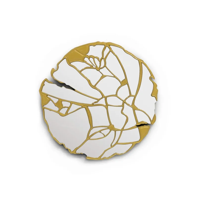 Light luxury decorative mirror, living room wall creative round designer corridor pure copper crack enigma mirror
Light luxury decorative mirror, living room wall creative round designer corridor pure copper crack enigma mirror