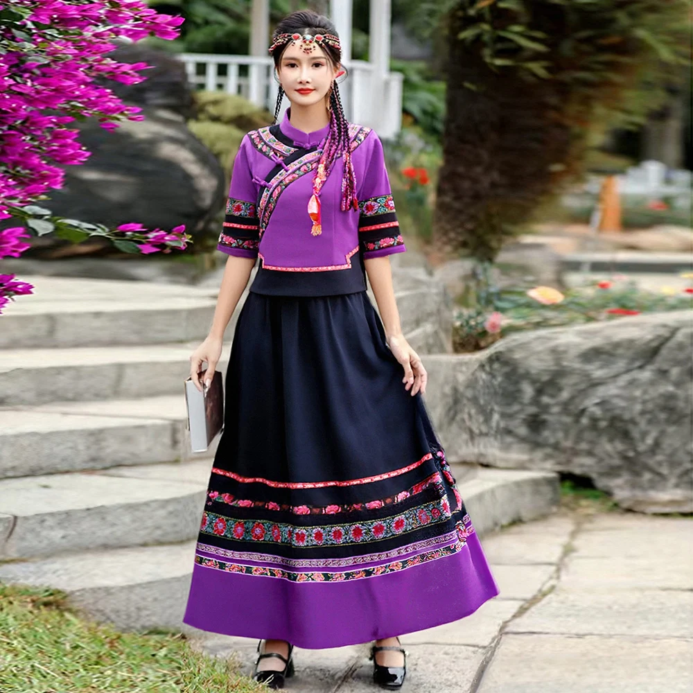 Spring Summer New Women's Ethnic Minority Style Guangxi San Yue San Performance Ethnic Zhuang Clothing Set Photography
Spring Summer New Women's Ethnic Minority Style Guangxi San Yue San Performance Ethnic Zhuang Clothing Set Photography