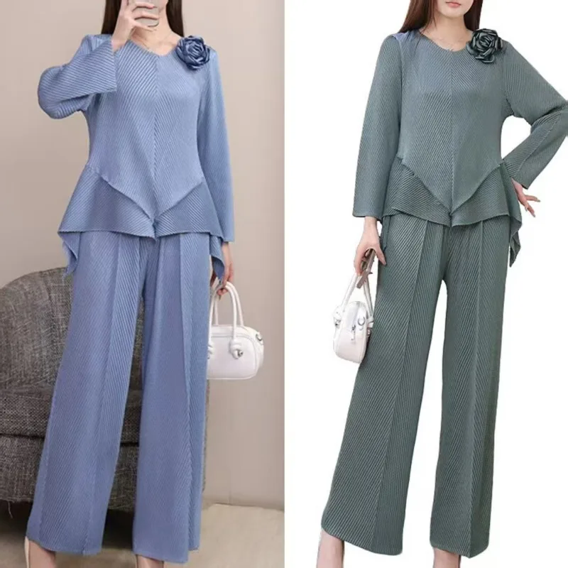 Miyake плиссированный брючный костюм, новинка весны 202, универсальный базовый слой, женский однотонный топ с плиссировкой + прямые брюки, складной комплект из 2 предметов
Miyake плиссированный брючный костюм, новинка весны 202, универсальный базовый слой, женский однотонный топ с плиссировкой + прямые брюки, складной комплект из 2 предметов