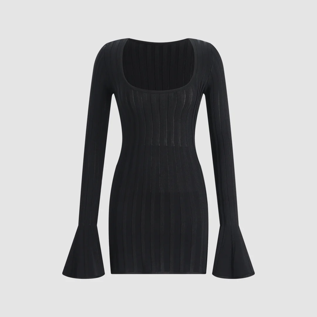 Bodycon Mini Dress — Elegant, Sexy, and Stretchy Slim-Fit Women's Dress with Flared Sleeves (2026 Summer New Arrival)
Bodycon Mini Dress — Elegant, Sexy, and Stretchy Slim-Fit Women's Dress with Flared Sleeves (2026 Summer New Arrival)