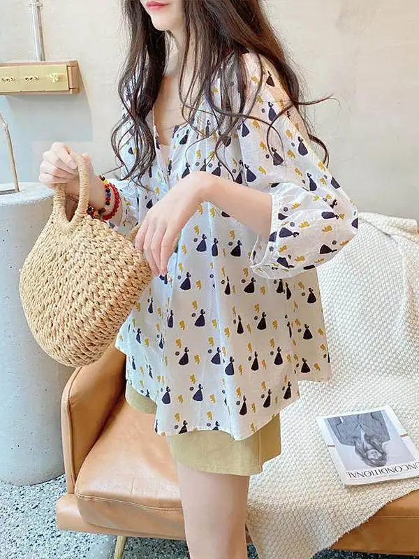 plus Size Women's Korean Style Floral Print Shirt Single Button Lantern Sleeve Loose Fit Summer Top Breathable Polyester Fiber
plus Size Women's Korean Style Floral Print Shirt Single Button Lantern Sleeve Loose Fit Summer Top Breathable Polyester Fiber