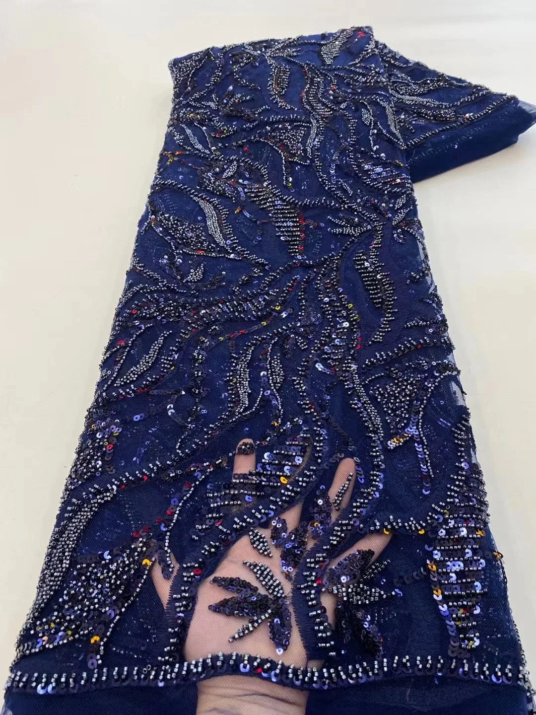Luxurious Elegant African Heavy Sequins Lace Fabric 2022 French Beads Handmade Beads Tulle Lace Nigerian For Wedding Bride Dress
Luxurious Elegant African Heavy Sequins Lace Fabric 2022 French Beads Handmade Beads Tulle Lace Nigerian For Wedding Bride Dress