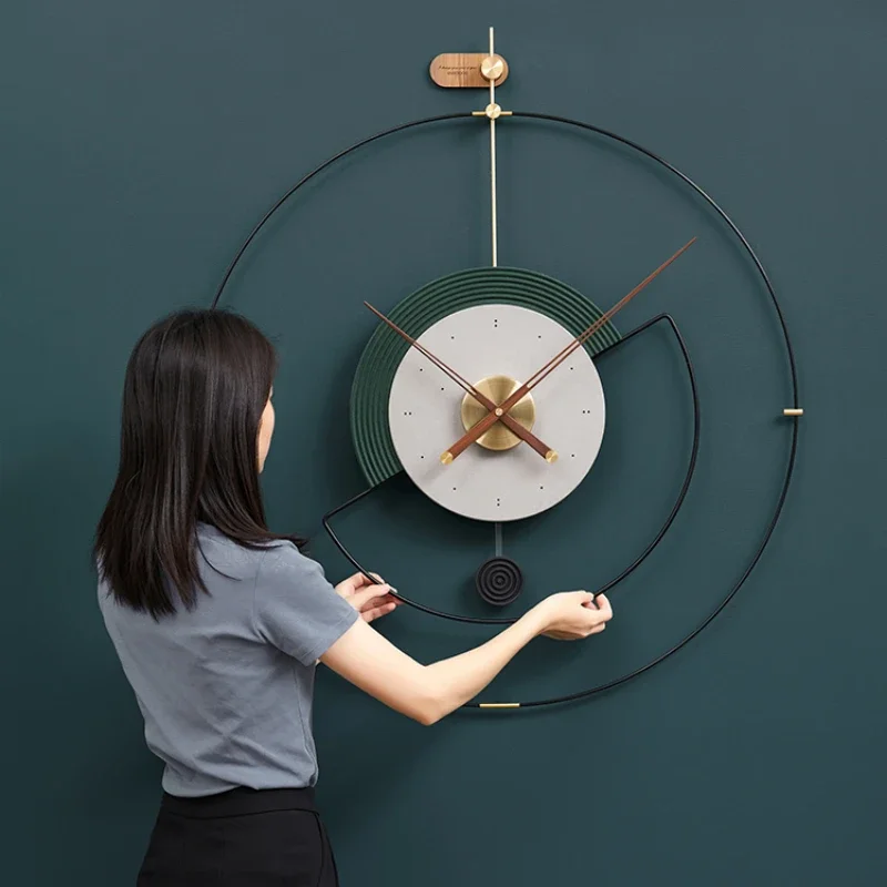 Copper Clock Round Large Swingable Wall Clock Minimalist Design Home Living Room Decoration Relogio De Parede Light Luxury A
Copper Clock Round Large Swingable Wall Clock Minimalist Design Home Living Room Decoration Relogio De Parede Light Luxury A