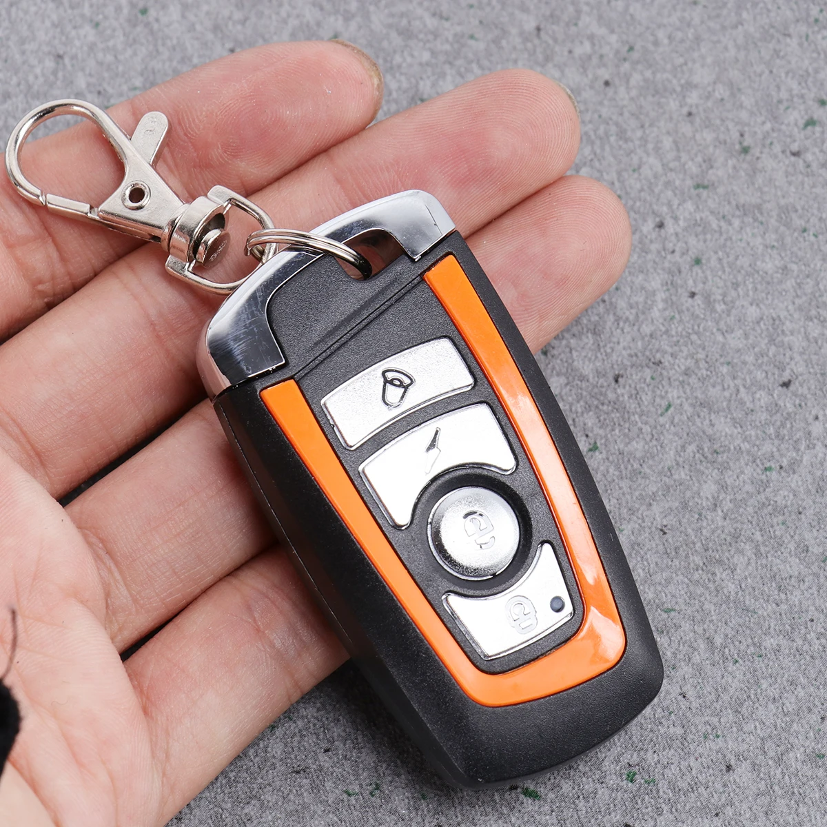 2 Alarm Pcs Anti-theft Remote Control SUV Scooter Motorcycle Immobilization DIY Installation
2 Alarm Pcs Anti-theft Remote Control SUV Scooter Motorcycle Immobilization DIY Installation