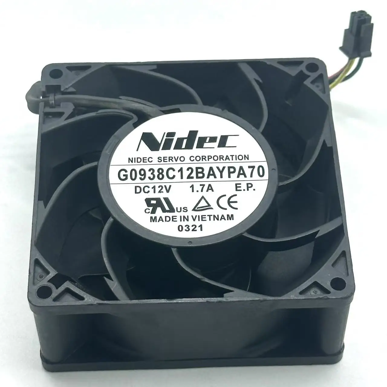 Nidec G0938C12BAYPA70 DC 12 В 1,7 А 90x90x38 мм 4-проводной охлаждающий вентилятор для сервера
Nidec G0938C12BAYPA70 DC 12 В 1,7 А 90x90x38 мм 4-проводной охлаждающий вентилятор для сервера