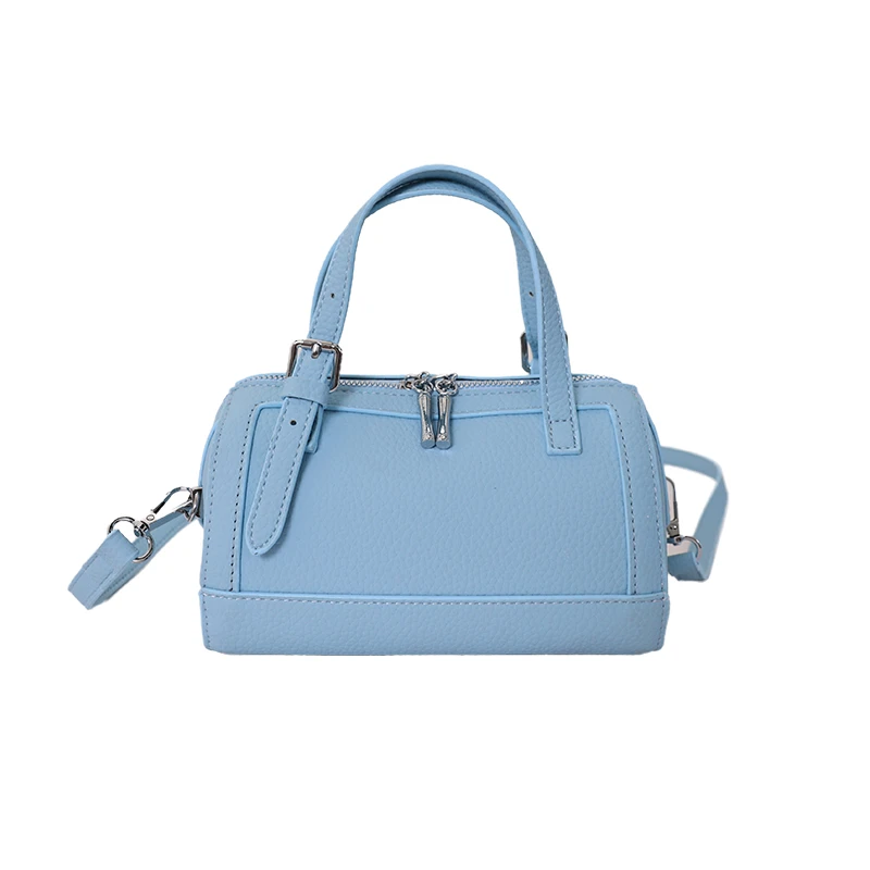 Elegant Leather Messenger Purse For Moms, Luxury Diaper Bag With Trendy Design, Casual High-End Handbag For Shopping Day
Elegant Leather Messenger Purse For Moms, Luxury Diaper Bag With Trendy Design, Casual High-End Handbag For Shopping Day