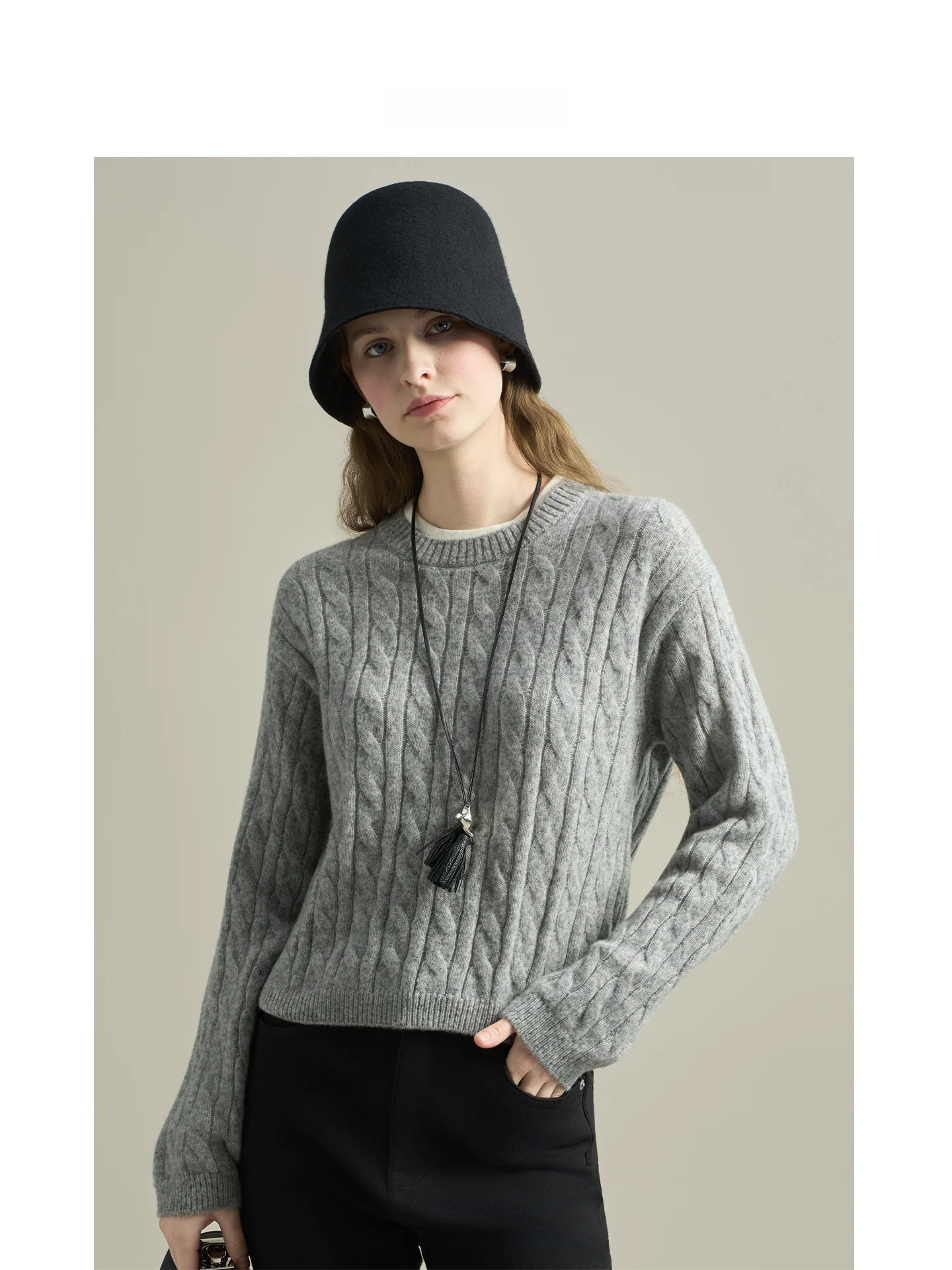 Warm Woolen Knitted Sweater Women's Loose Fit Fake Two-Piece Autumn Winter ey Lazy Sle Comfortable Knitwear for Teens
Warm Woolen Knitted Sweater Women's Loose Fit Fake Two-Piece Autumn Winter ey Lazy Sle Comfortable Knitwear for Teens