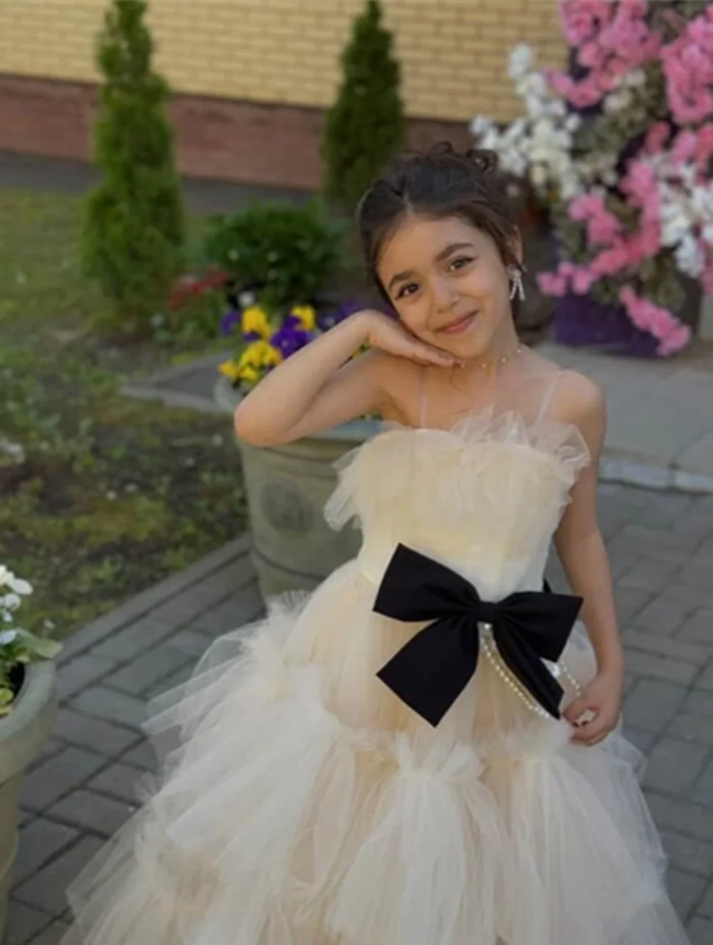 Write Cute Tulle Flower Girl Dresses Spaghetti Srtap Strapless A-Line Pleated Birthday Party Floor-Length Dress Customized
Write Cute Tulle Flower Girl Dresses Spaghetti Srtap Strapless A-Line Pleated Birthday Party Floor-Length Dress Customized