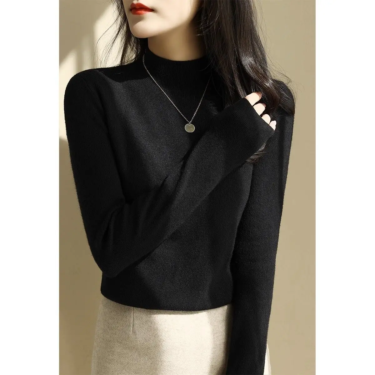 Vintage Solid Tops Women Long Sleeve Half High Collar Korean Fashion Autumn Winter Casual Elegant Sweater Female New 2024 YL54
Vintage Solid Tops Women Long Sleeve Half High Collar Korean Fashion Autumn Winter Casual Elegant Sweater Female New 2024 YL54