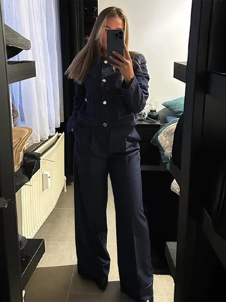 Vintage Cropped Denim Jacket and Jeans Set Navy Blue O-Neck Single Breasted Top Matching High Waist Pants Casual Female Outfits
Vintage Cropped Denim Jacket and Jeans Set Navy Blue O-Neck Single Breasted Top Matching High Waist Pants Casual Female Outfits