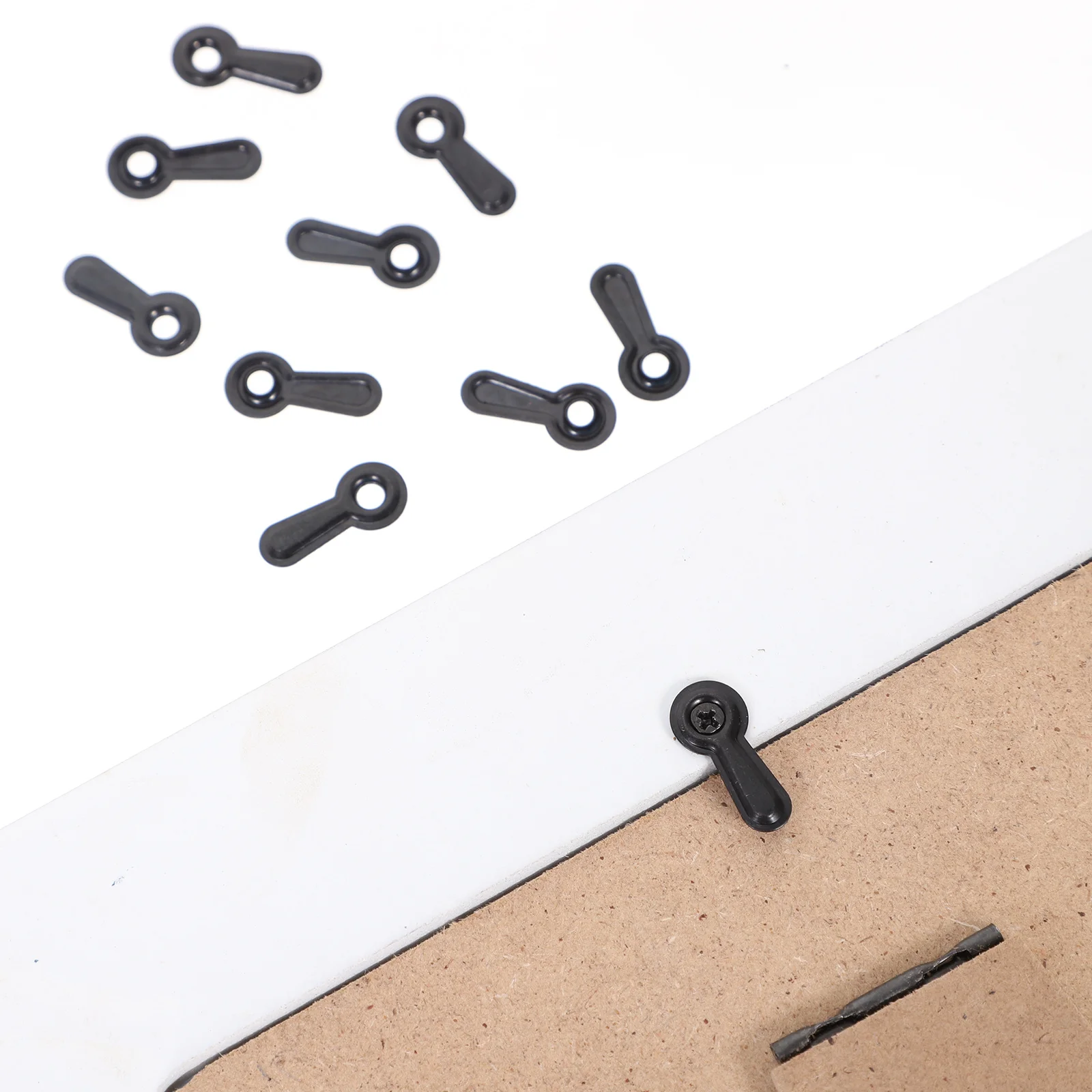 100 шт. зажимов для фоторамок, гальванизированные железные кнопки-фиксаторы для фоторамок с винтами для подвешивания картин и фотографий
100 шт. зажимов для фоторамок, гальванизированные железные кнопки-фиксаторы для фоторамок с винтами для подвешивания картин и фотографий