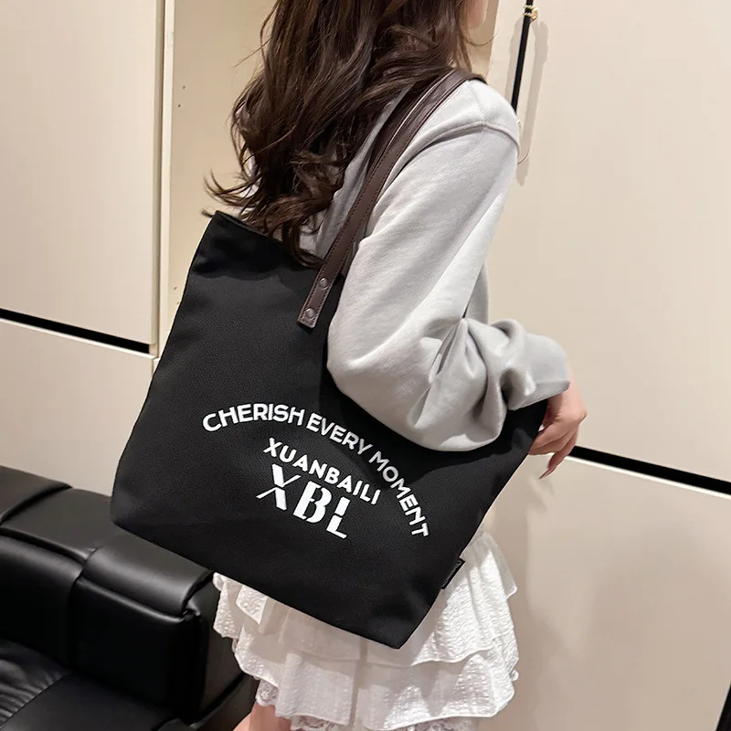 2025 Original Design Korean Letter Tote Bag - Casual Canvas Shoulder Handbag for Students & Commuters
2025 Original Design Korean Letter Tote Bag - Casual Canvas Shoulder Handbag for Students & Commuters