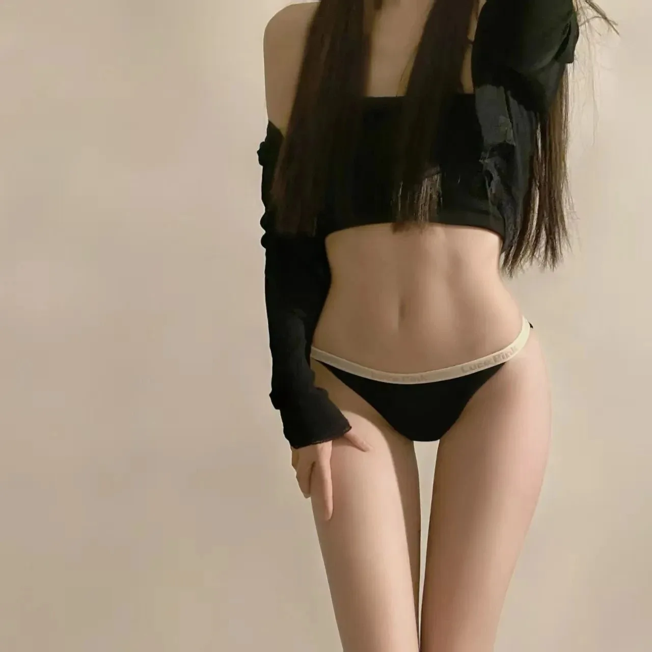 Seamless Women Panties Modal Cotton Antibacterial Crotch Low Waist Sexy High Cut Breathable Ladies Triangle Underwear
Seamless Women Panties Modal Cotton Antibacterial Crotch Low Waist Sexy High Cut Breathable Ladies Triangle Underwear
